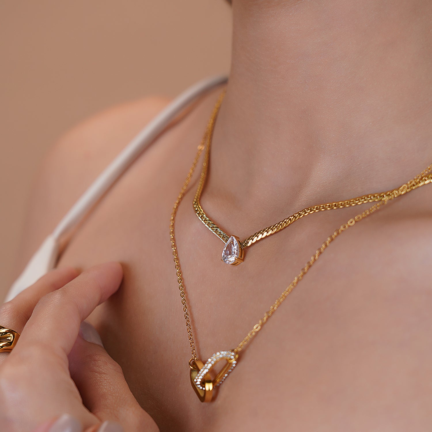 Classic Teardrop Necklace