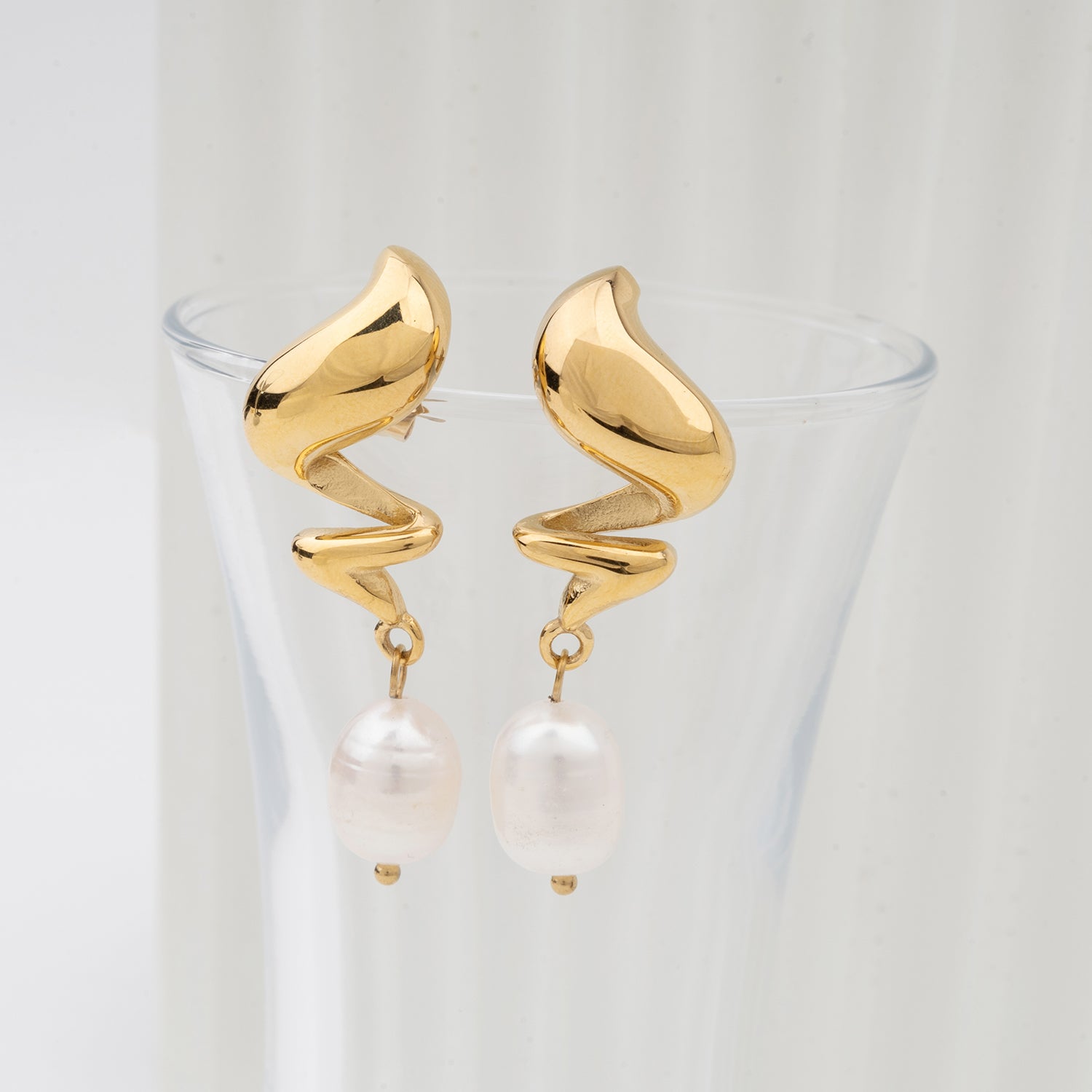 Knotty Pearl Drops Earrings