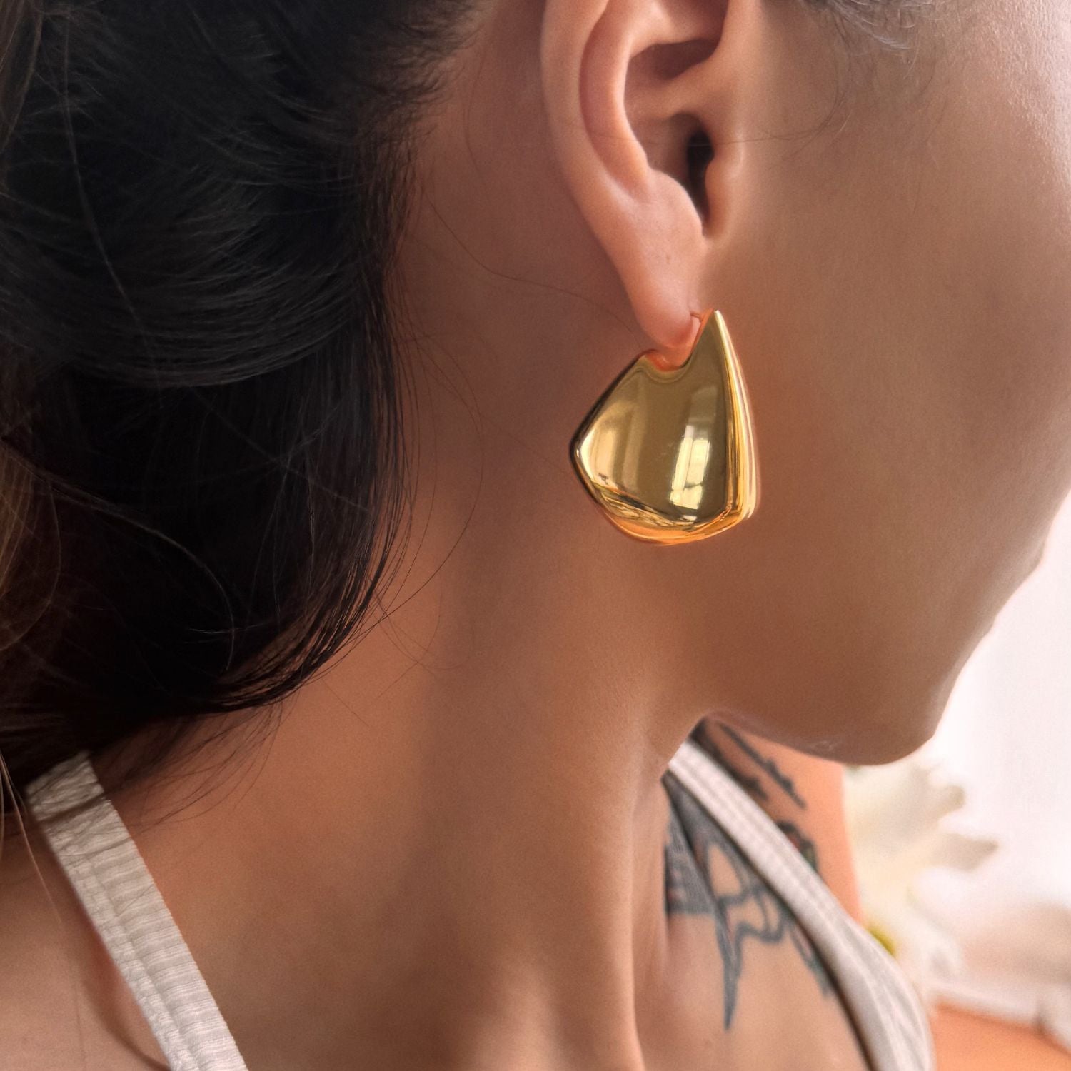 Chic Metallic Golden Dangles