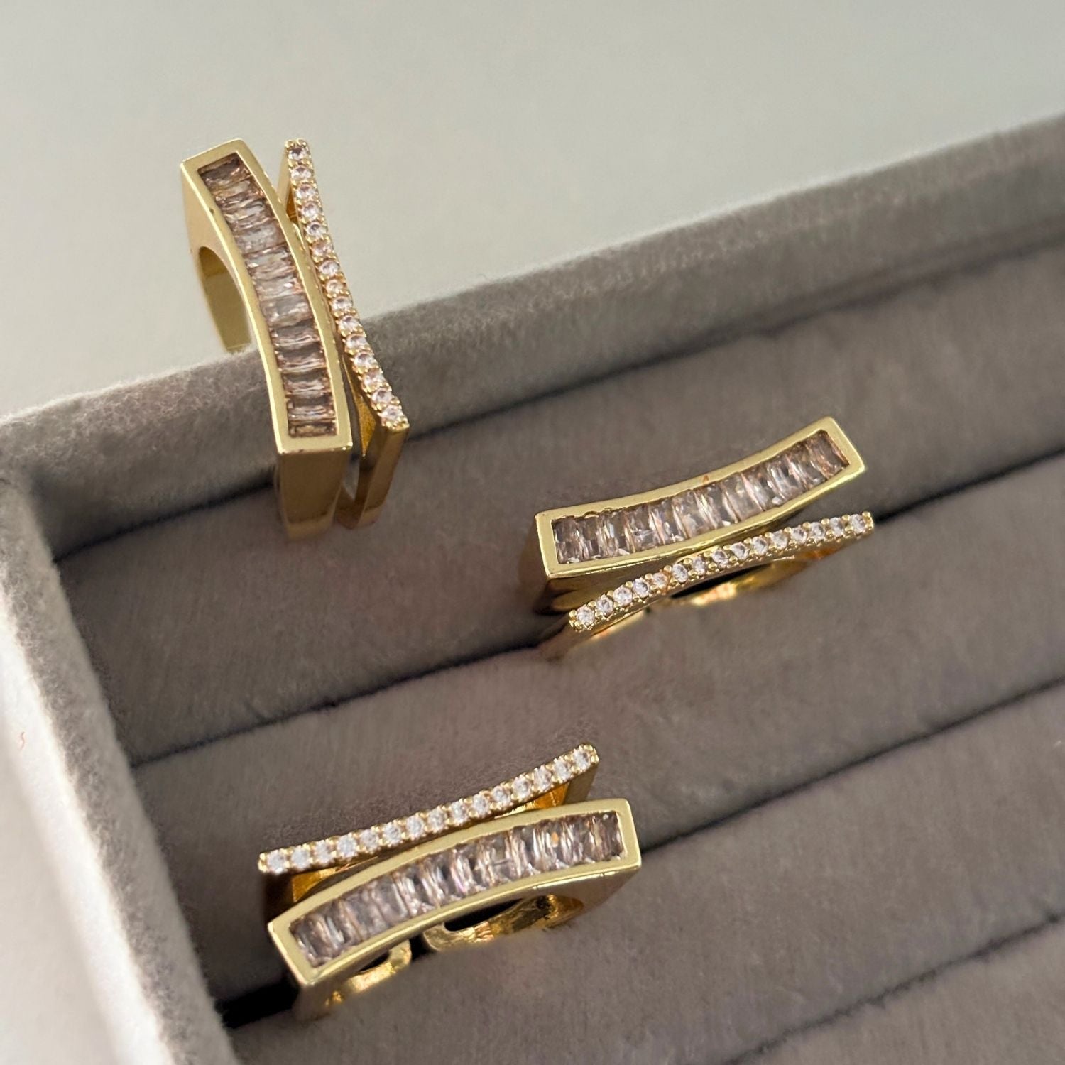 Parallel Baguette Open Ring